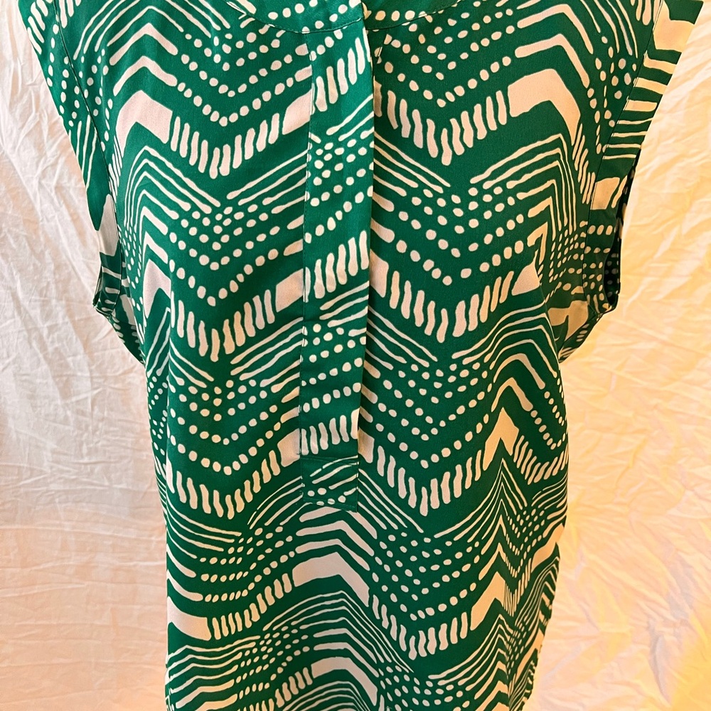 JCrew green and white chevron pattern split neck tank